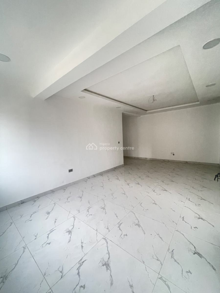 These Beautifully Built Luxury 3bedroom Penthouse and 2bedroom Apartme, Lekki Phase 1, Lekki Phase 1, Lekki, Lagos, Block of Flats for Sale