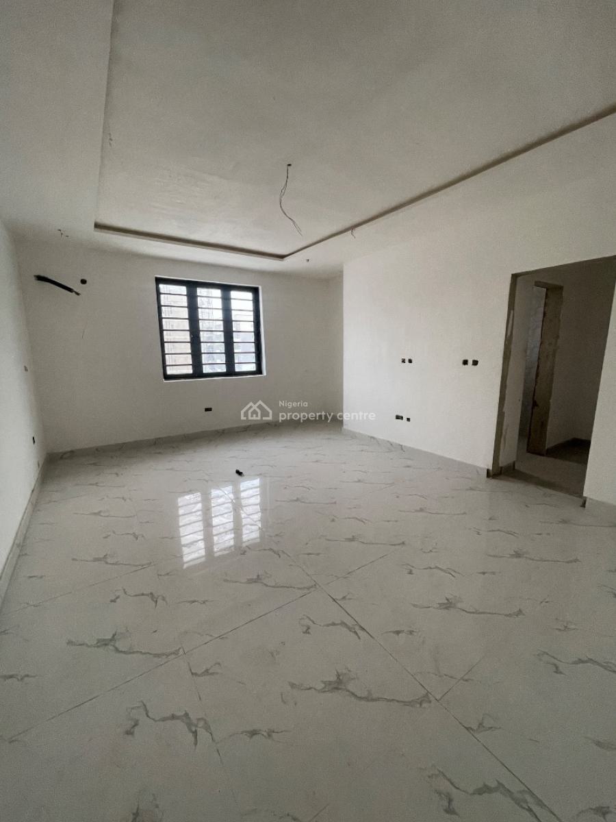 These Beautifully Built Luxury 3bedroom Penthouse and 2bedroom Apartme, Lekki Phase 1, Lekki Phase 1, Lekki, Lagos, Block of Flats for Sale