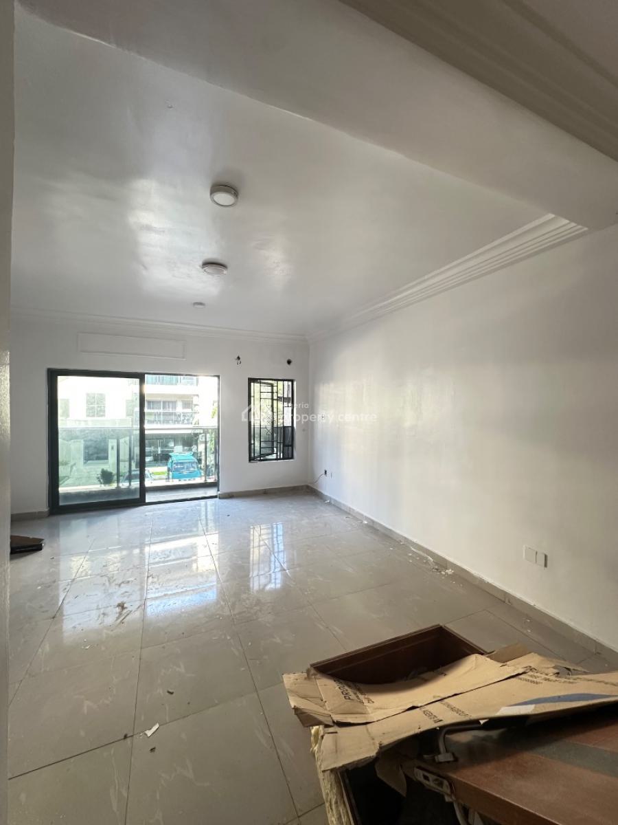Massive 3 Bedroom Flat, Ikota, Ikota, Lekki, Lagos, Flat / Apartment for Rent