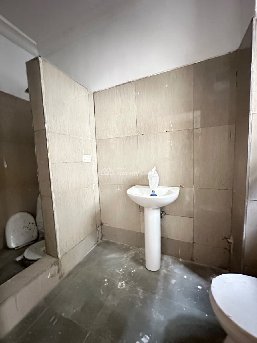 Massive 3 Bedroom Flat, Ikota, Ikota, Lekki, Lagos, Flat / Apartment for Rent