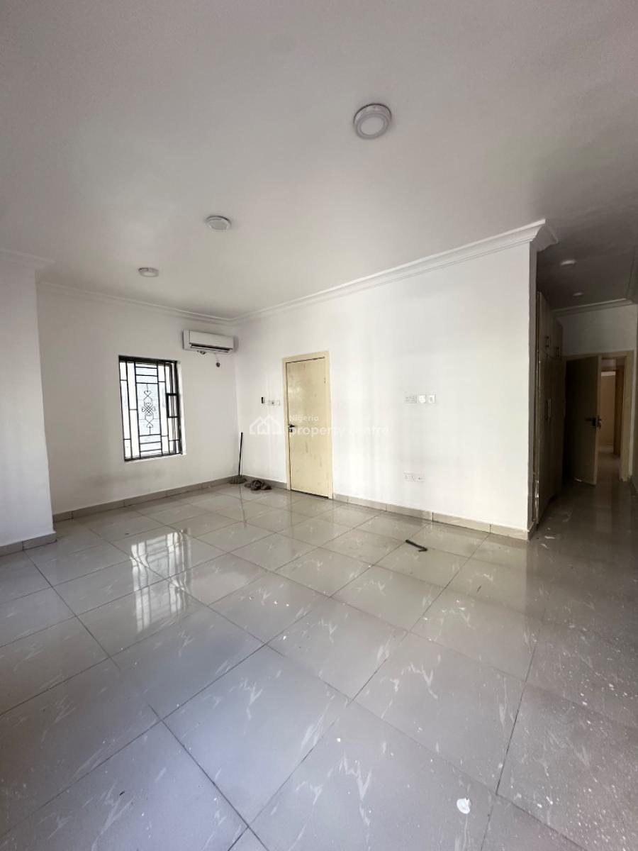 Massive 3 Bedroom Flat, Ikota, Ikota, Lekki, Lagos, Flat / Apartment for Rent