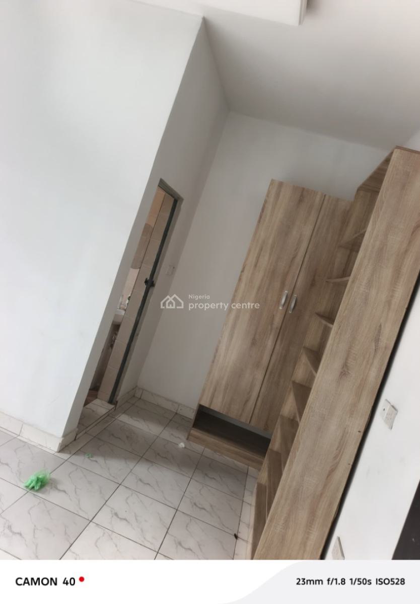 Sharp 2 Bedroom Flat, Opposite Rain Oil Filling Station, Abijo, Lekki, Lagos, Flat / Apartment for Rent