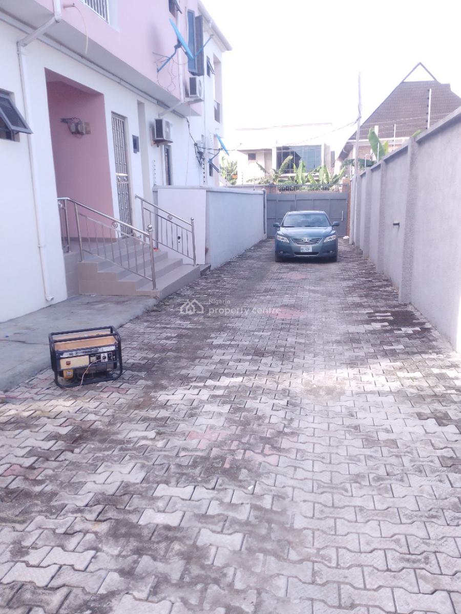 Sharp 2 Bedrooms Flat, Opposite Rain Oil Filling Station, Abijo, Lekki, Lagos, Flat / Apartment for Rent