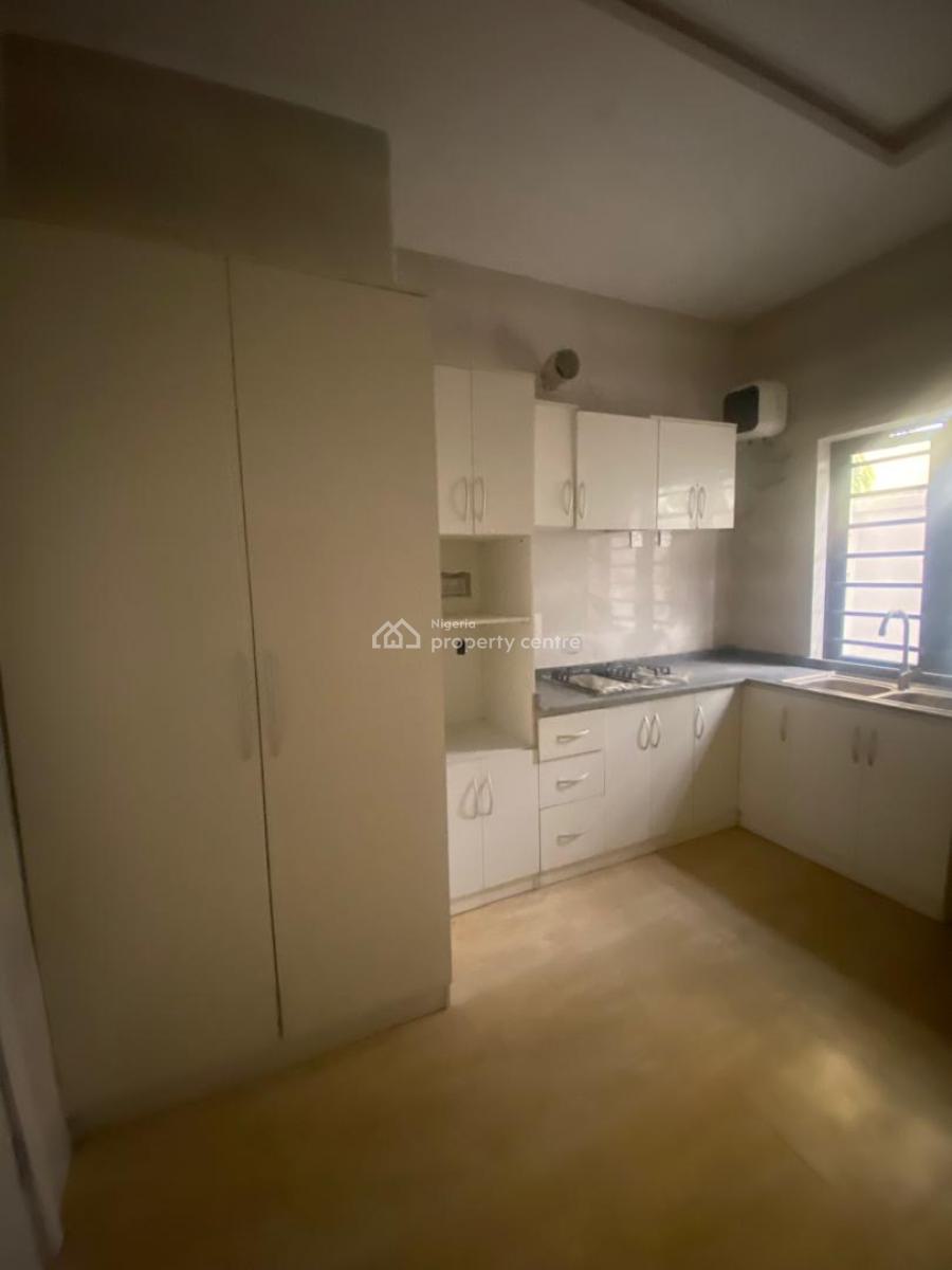 4 Bedroom Semi-detached Bedroom, Ikota, Lekki, Lagos, Semi-detached Duplex for Sale