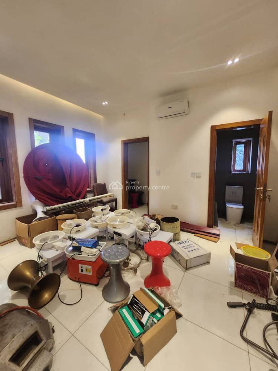 Ultra Luxury  Three (3) Bedroom House, Lekki Phase 1, Lekki, Lagos, Detached Duplex for Rent