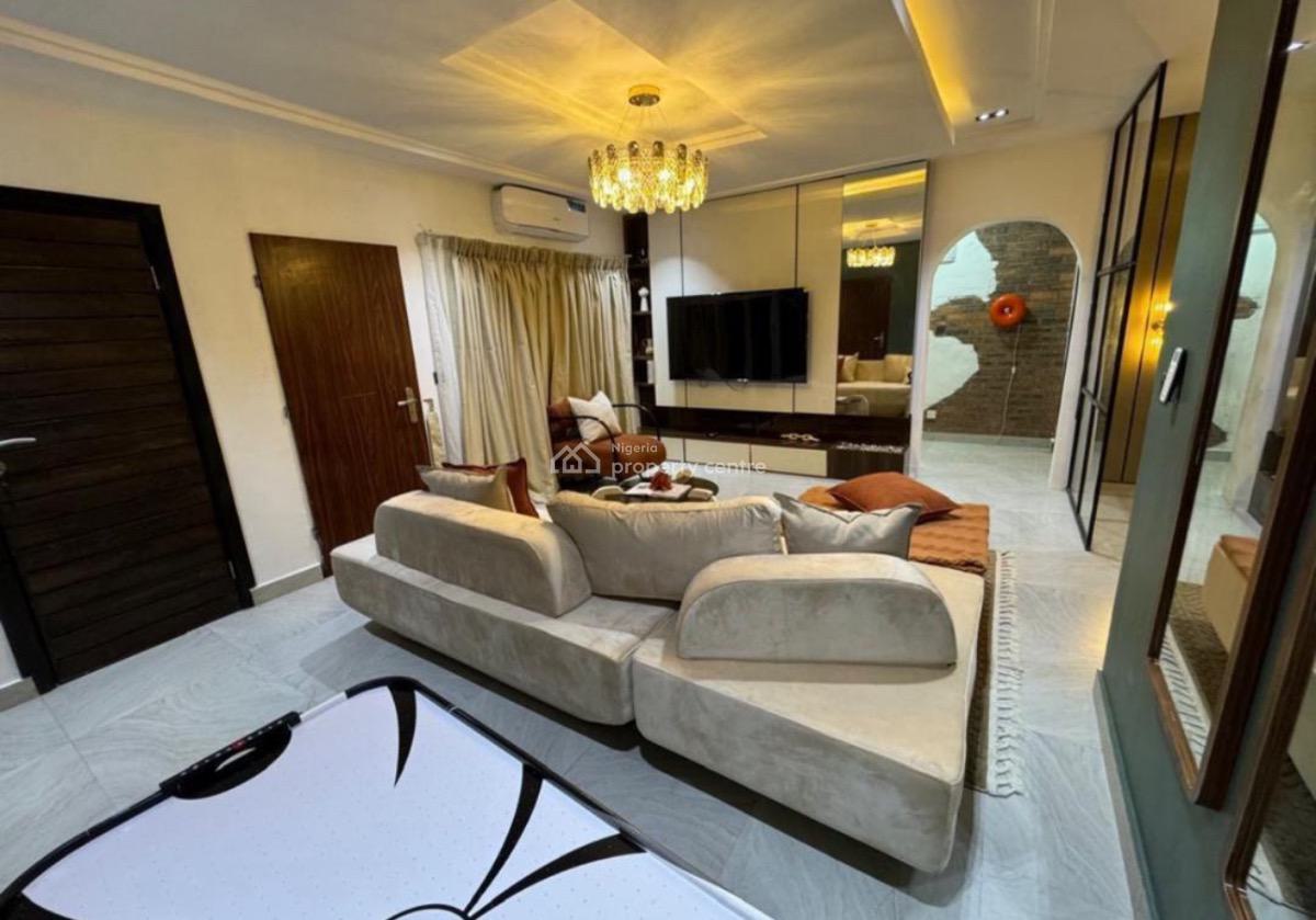 Exquisite 2 Bedroom Apartment, Lekki Phase 1, Lekki Phase 1, Lekki, Lagos, Flat / Apartment for Sale