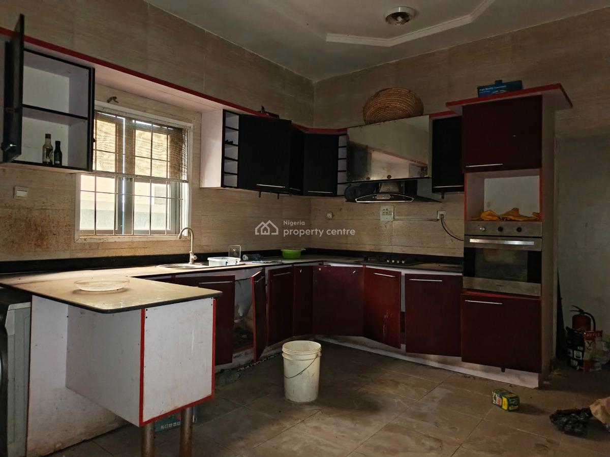 a 4 Bedroom Duplex, Chevron,, Lekki, Lagos, Semi-detached Duplex for Rent