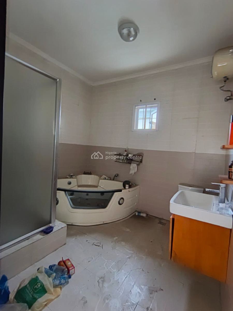 a 4 Bedroom Duplex, Chevron,, Lekki, Lagos, Semi-detached Duplex for Rent