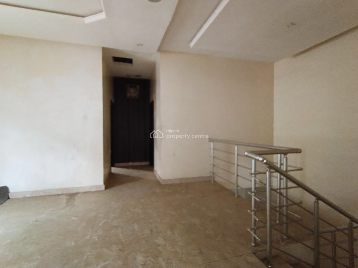 a 4 Bedroom Duplex, Chevron,, Lekki, Lagos, Semi-detached Duplex for Rent