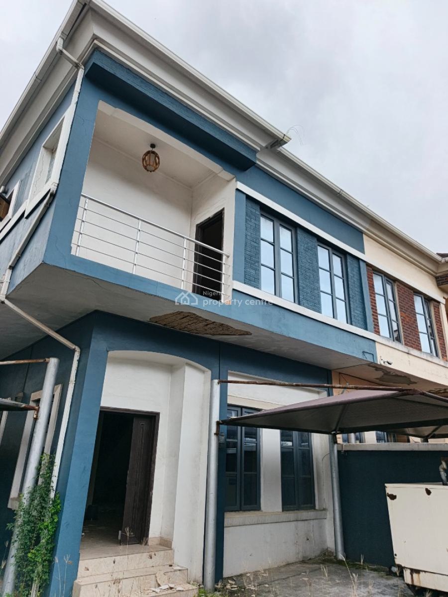 a 4 Bedroom Duplex, Chevron,, Lekki, Lagos, Semi-detached Duplex for Rent