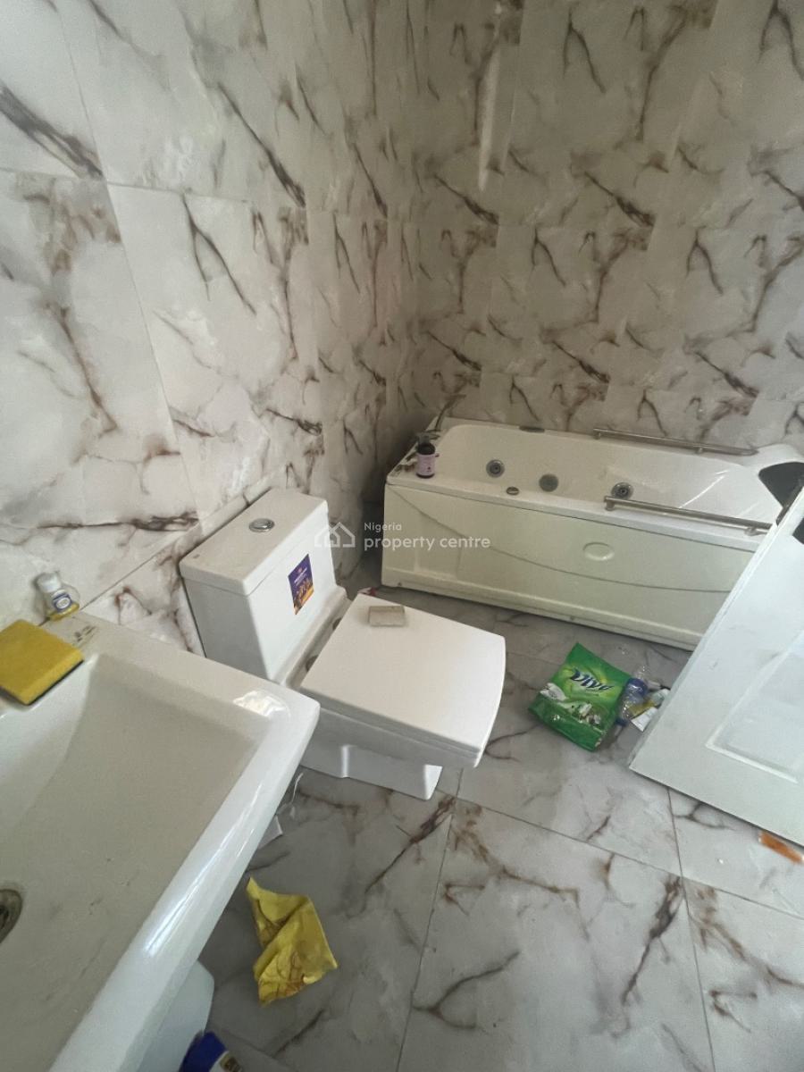 Fine Fully 5 Bed Detached in a Beautiful Estate 22/24hrs Light, Thomas Estate, Ajah, Lagos, House for Rent