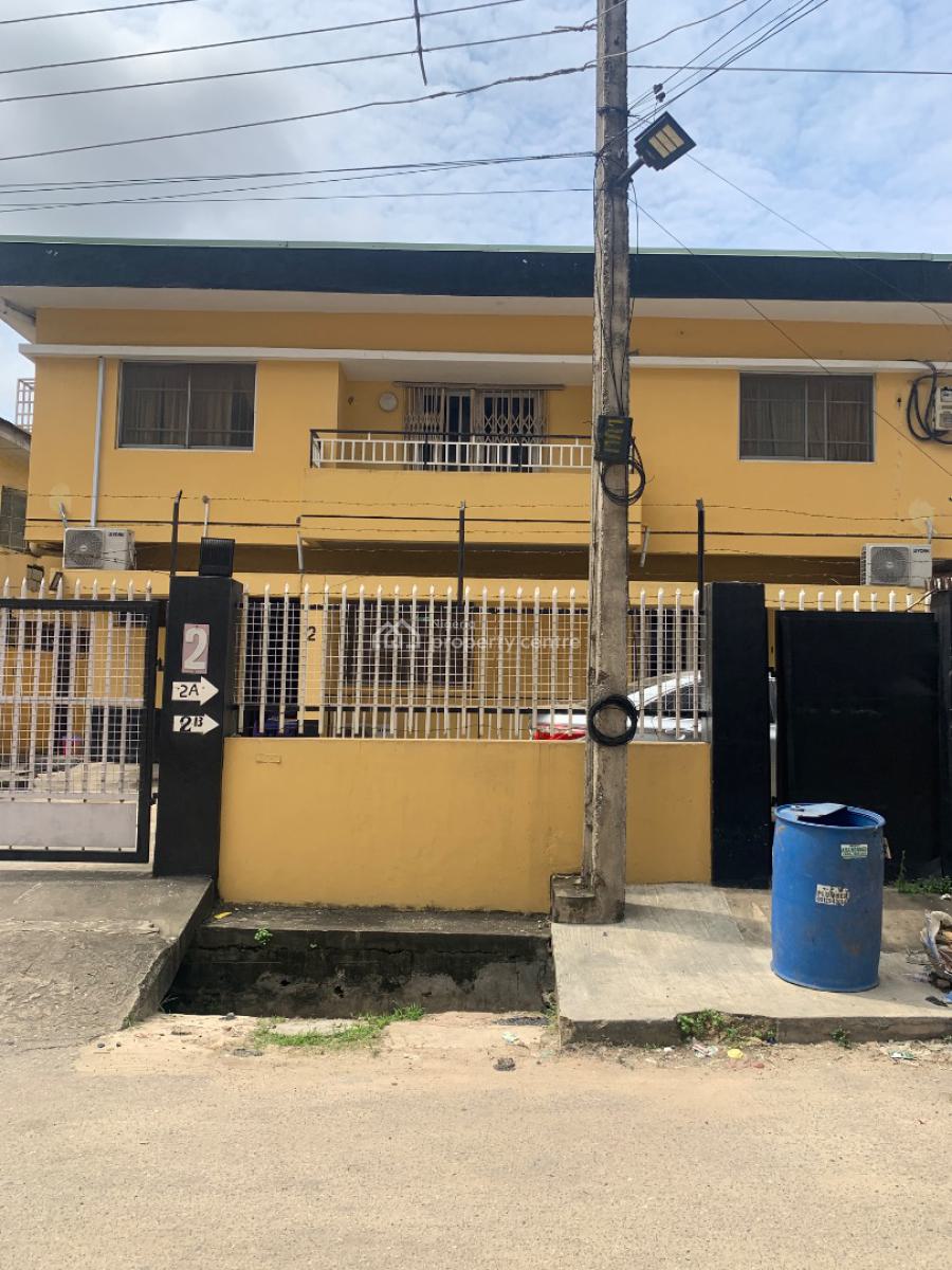 Spacious and Well Maintained 5 Bedrooms Duplex with 2 Bq, Ikeja, Lagos, Detached Duplex for Rent