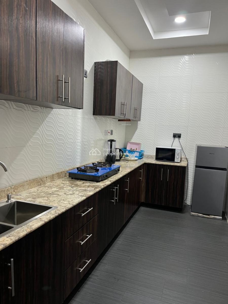 Lovely 2 Bedroom Apartment with Pool, Gym and Ps5 Available From Today, Ikeja Gra, Ikeja, Lagos, Flat / Apartment Short Let