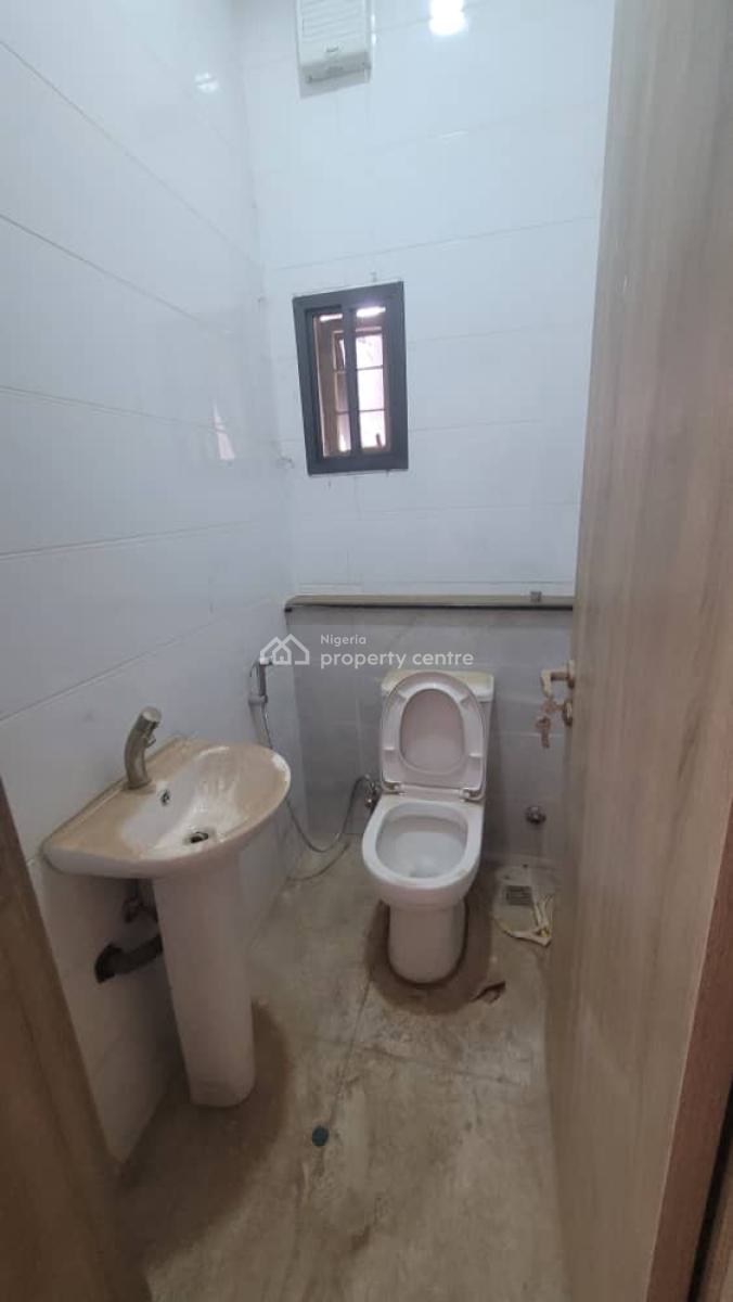*massive  Luxurious 5bedroom Terrace Duplex with Bq, By American International School, Durumi, Abuja, Terraced Duplex for Rent