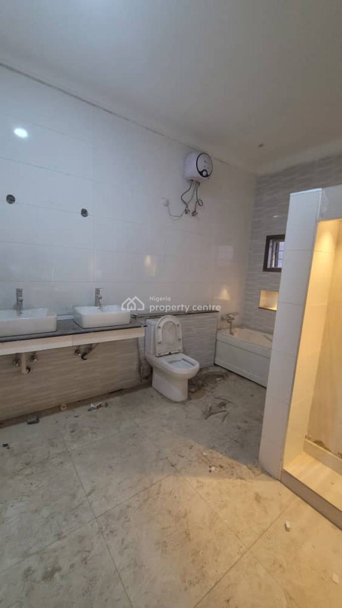 *massive  Luxurious 5bedroom Terrace Duplex with Bq, By American International School, Durumi, Abuja, Terraced Duplex for Rent