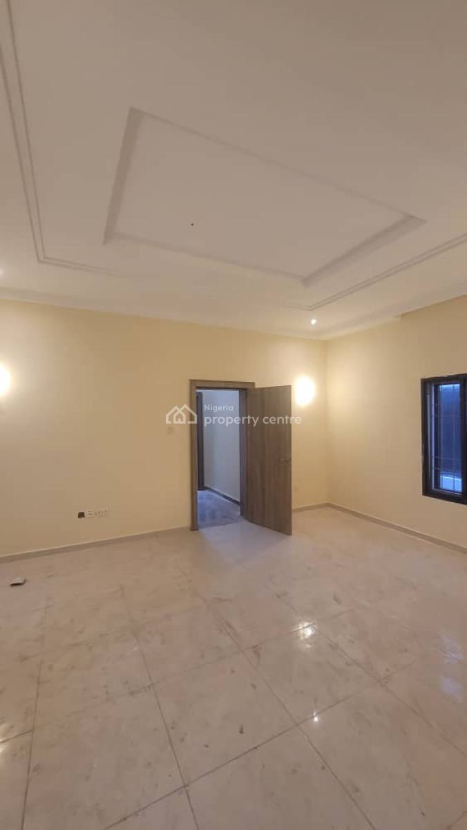 *massive  Luxurious 5bedroom Terrace Duplex with Bq, By American International School, Durumi, Abuja, Terraced Duplex for Rent