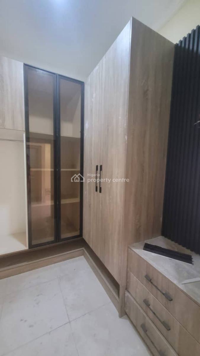 *massive  Luxurious 5bedroom Terrace Duplex with Bq, By American International School, Durumi, Abuja, Terraced Duplex for Rent