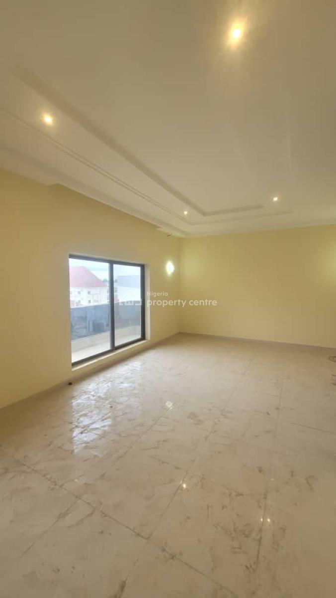 *massive  Luxurious 5bedroom Terrace Duplex with Bq, By American International School, Durumi, Abuja, Terraced Duplex for Rent