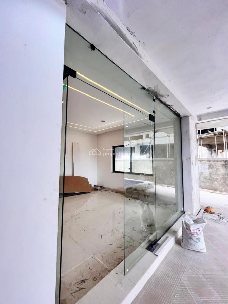 Luxury 2-bedroom Apartment with Bq, Pool, Elevator & Gym, Lekki Phase 1, Lekki, Lagos, Block of Flats for Sale