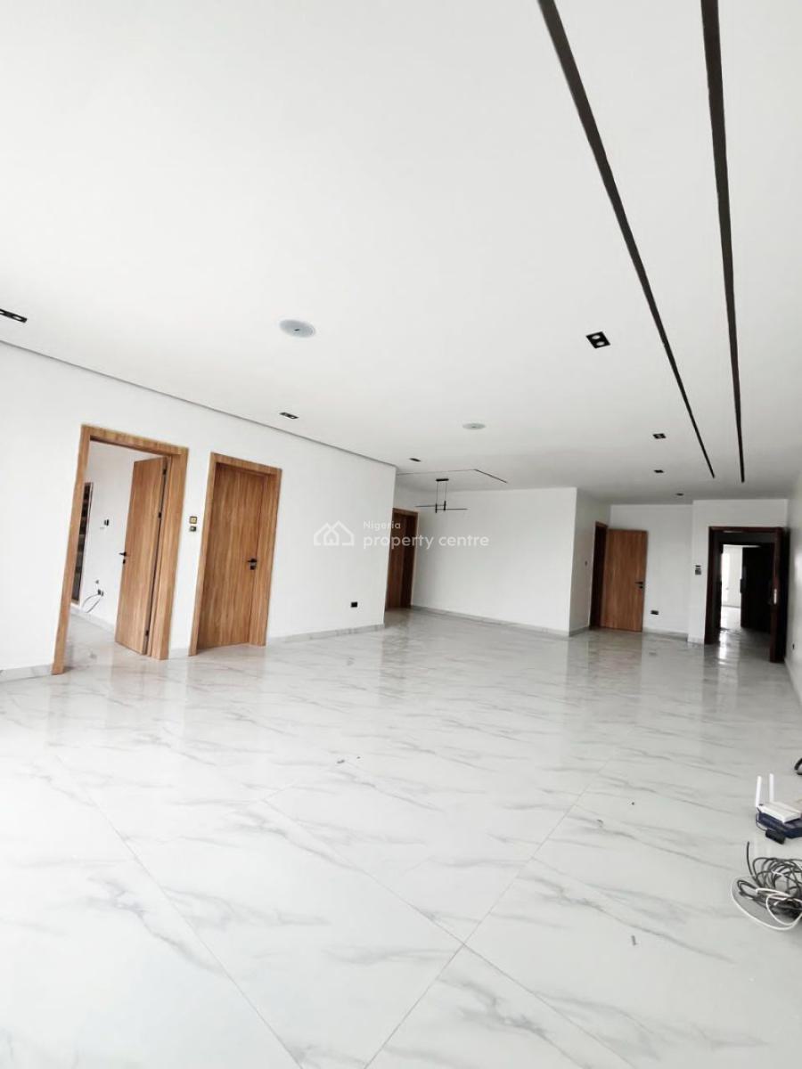 Luxury 2-bedroom Apartment with Bq, Pool, Elevator & Gym, Lekki Phase 1, Lekki, Lagos, Block of Flats for Sale