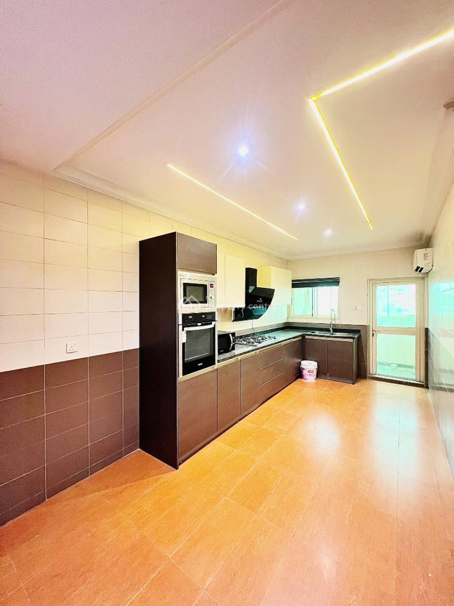 Partly Furnished 3 Bedroom Apartment with with Bq, Swimming Pool & Gym, Oniru, Victoria Island (vi), Lagos, Flat / Apartment for Sale