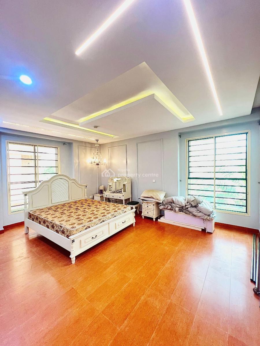 Partly Furnished 3 Bedroom Apartment with with Bq, Swimming Pool & Gym, Oniru, Victoria Island (vi), Lagos, Flat / Apartment for Sale