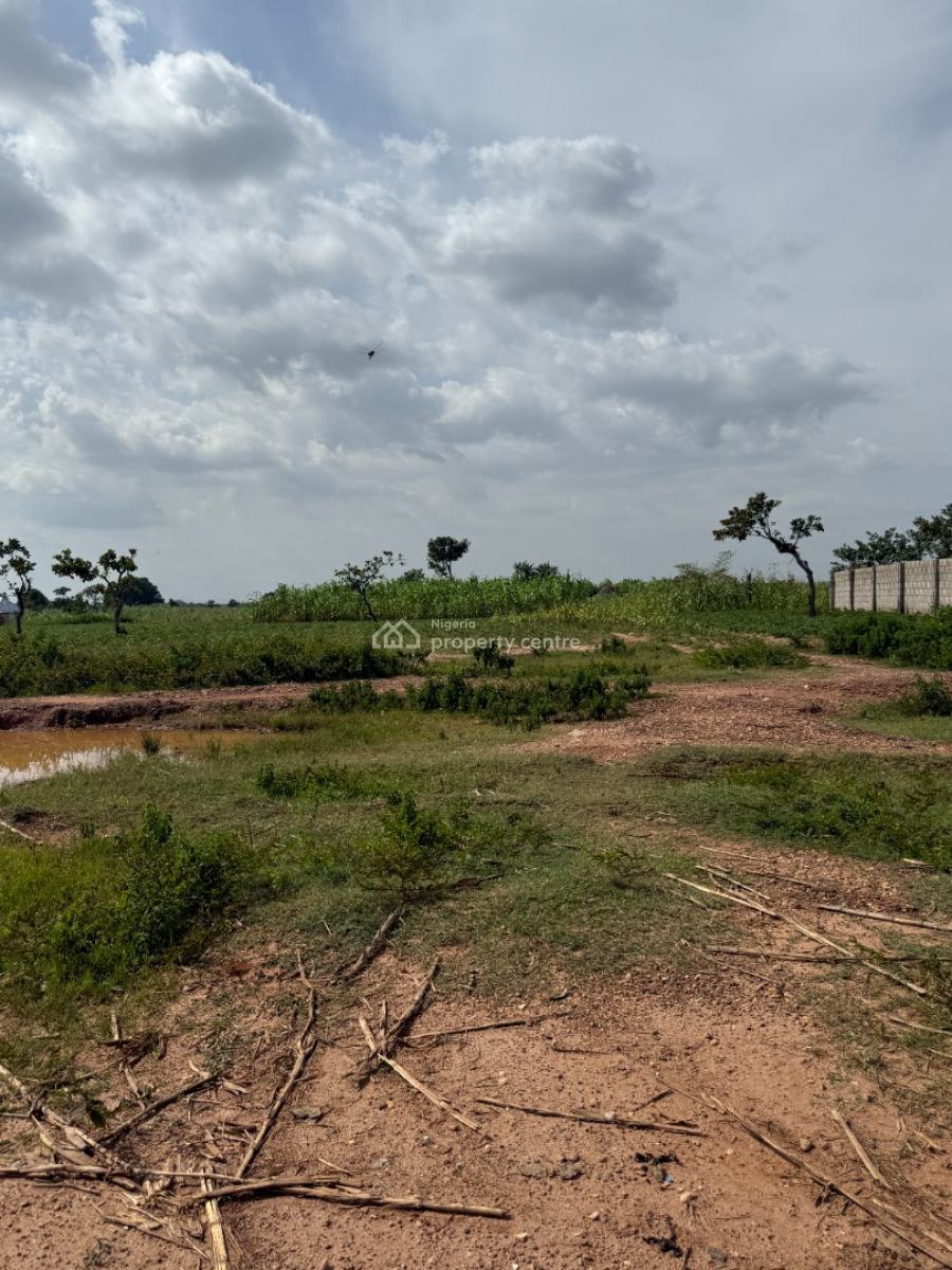(250sqms Land) Luxury 4 Bedroom Semi-detached Duplex, Sheretti District, Kabusa, Abuja, Residential Land for Sale
