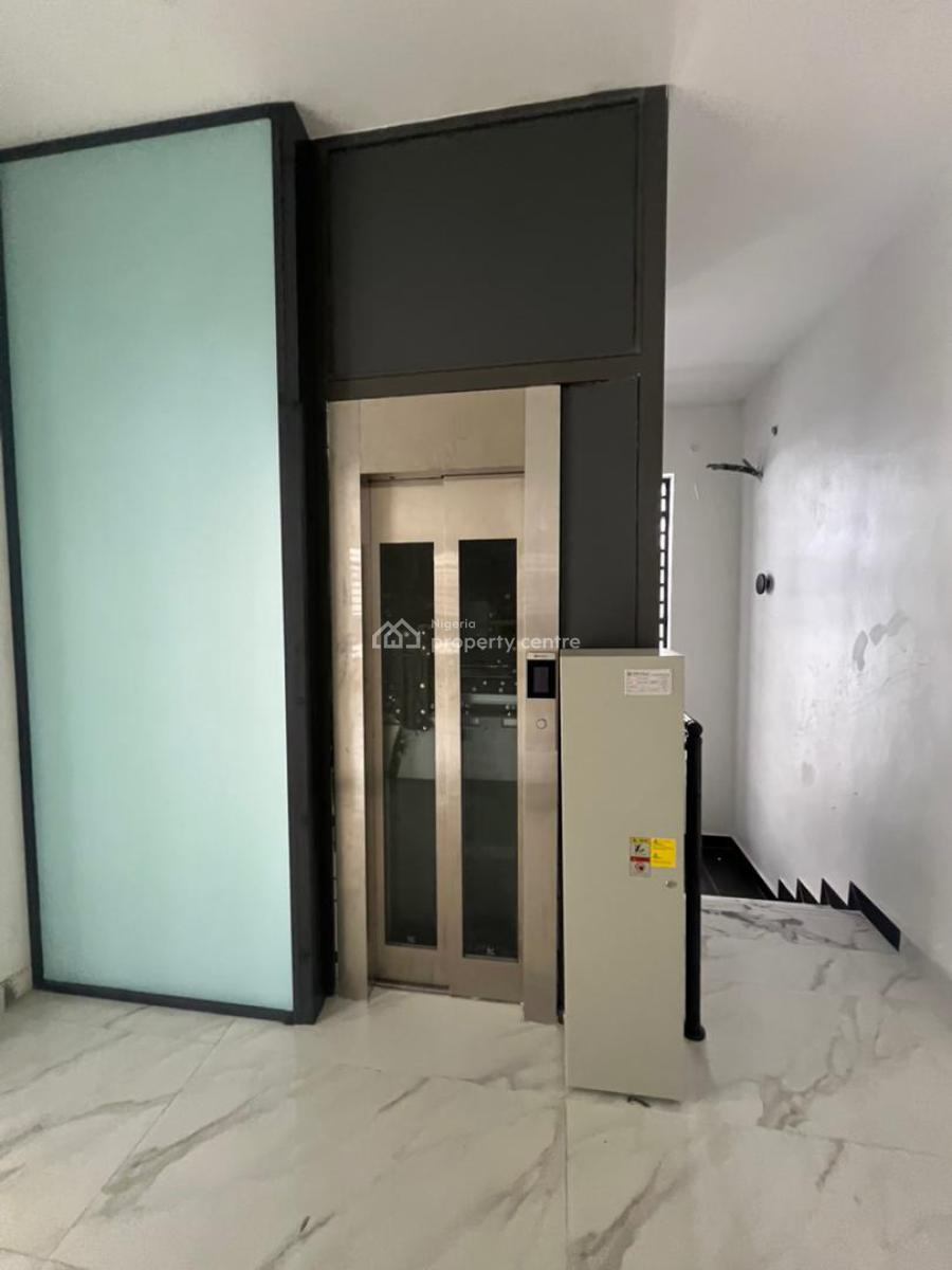 4bedroom Maisonette and Penthouse, Lekki Phase 1, Lekki, Lagos, House for Sale