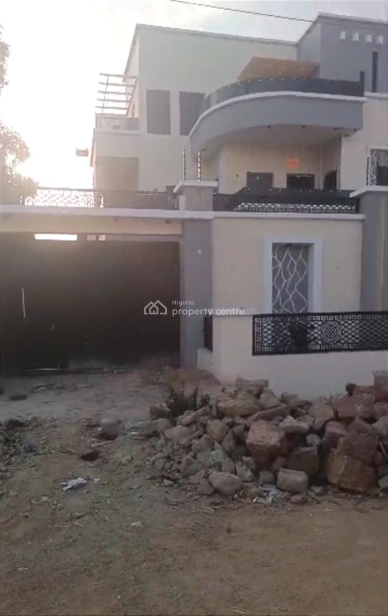 5bedrooms Duplex, Badawa Layout, Sardauna Crescent, Nassarawa, Kano, Detached Duplex for Rent