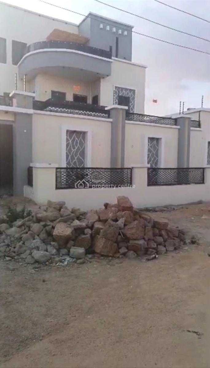 5bedrooms Duplex, Badawa Layout, Sardauna Crescent, Nassarawa, Kano, Detached Duplex for Rent