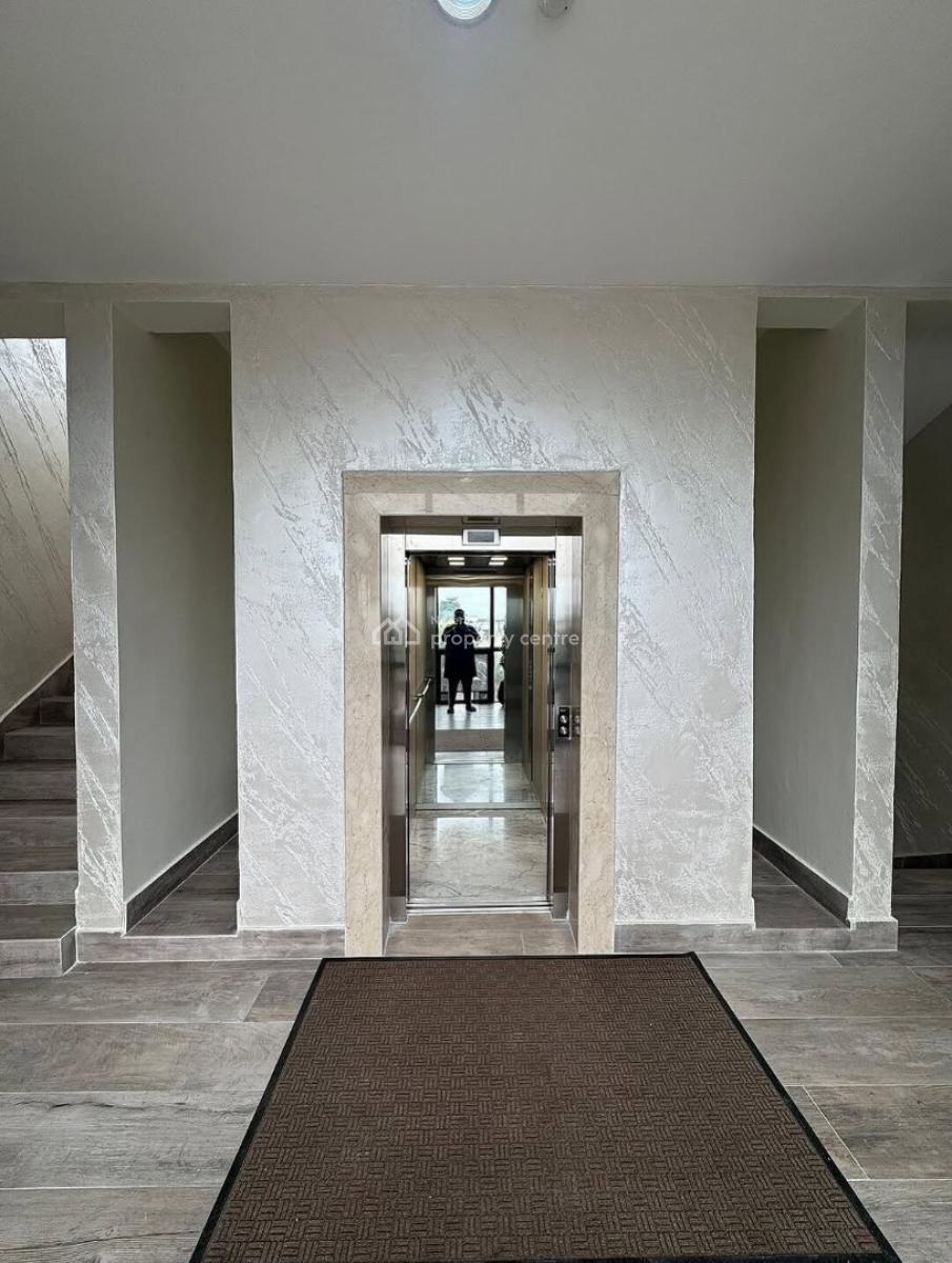 Brand New 3-bedroom Apartment with Bq and Elevator, Lekki Phase 1, Lekki, Lagos, Flat / Apartment for Rent