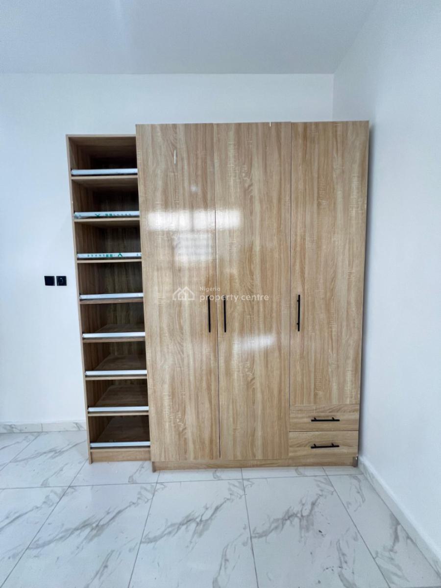 Newly Built 2 Bedroom Apartment with Swimming Pool, Ologolo, Lekki, Lagos, Flat / Apartment for Sale