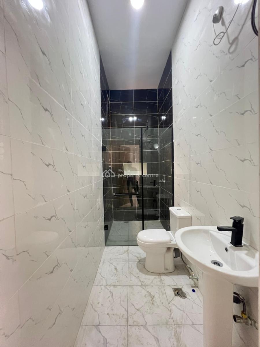 Newly Built 2 Bedroom Apartment with Swimming Pool, Ologolo, Lekki, Lagos, Flat / Apartment for Sale