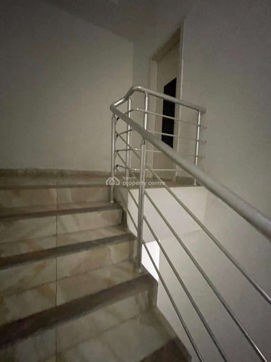 Luxury Room (upstairs Self-contained in Shared Airbnb-style Apartment), Oral Estate, Ikota, Lekki, Lagos, Self Contain (single Rooms) for Rent