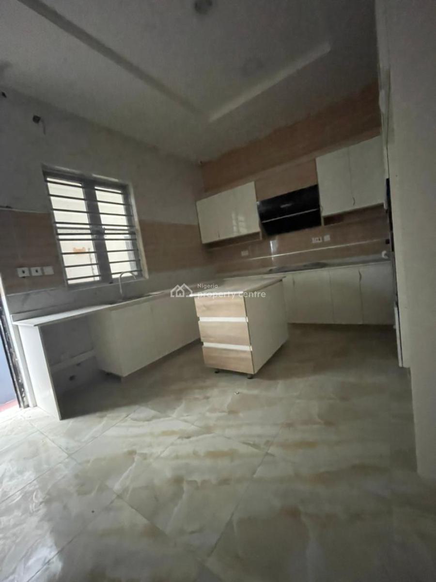 Luxury Room (upstairs Self-contained in Shared Airbnb-style Apartment), Oral Estate, Ikota, Lekki, Lagos, Self Contain (single Rooms) for Rent