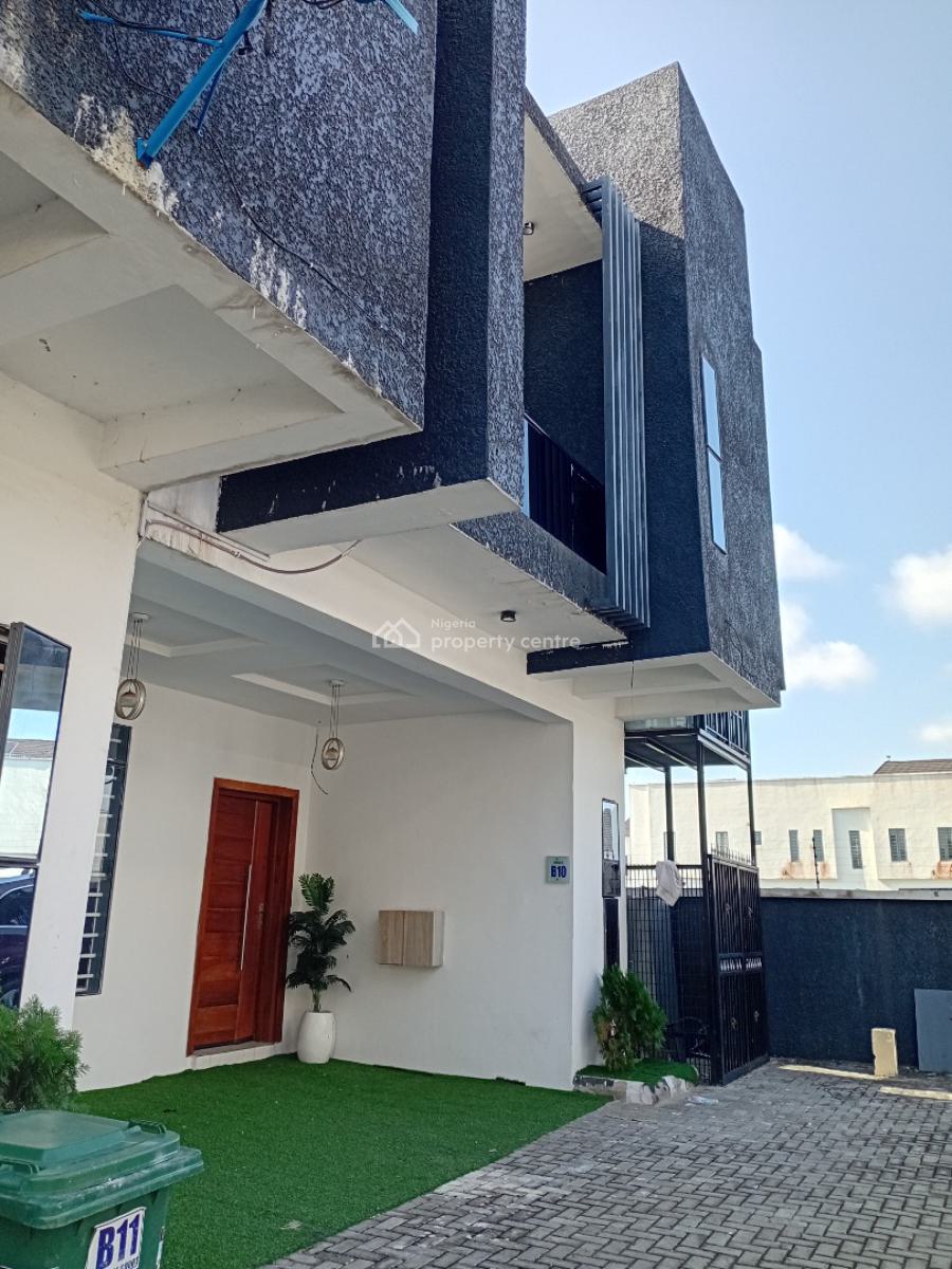 Classic Stunning Expansive 4bedroom Terraced Duplex + Inverter, Orchid Road, Lekki, Lagos, Terraced Duplex for Sale