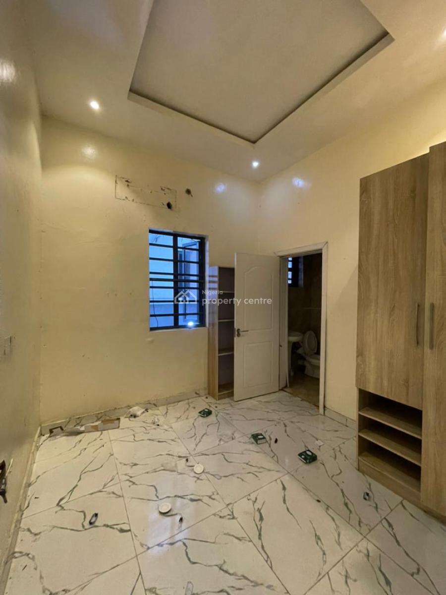 Spacious Room in a Shared Duplex, Agungi, Lekki, Lagos, Self Contain (single Rooms) for Rent