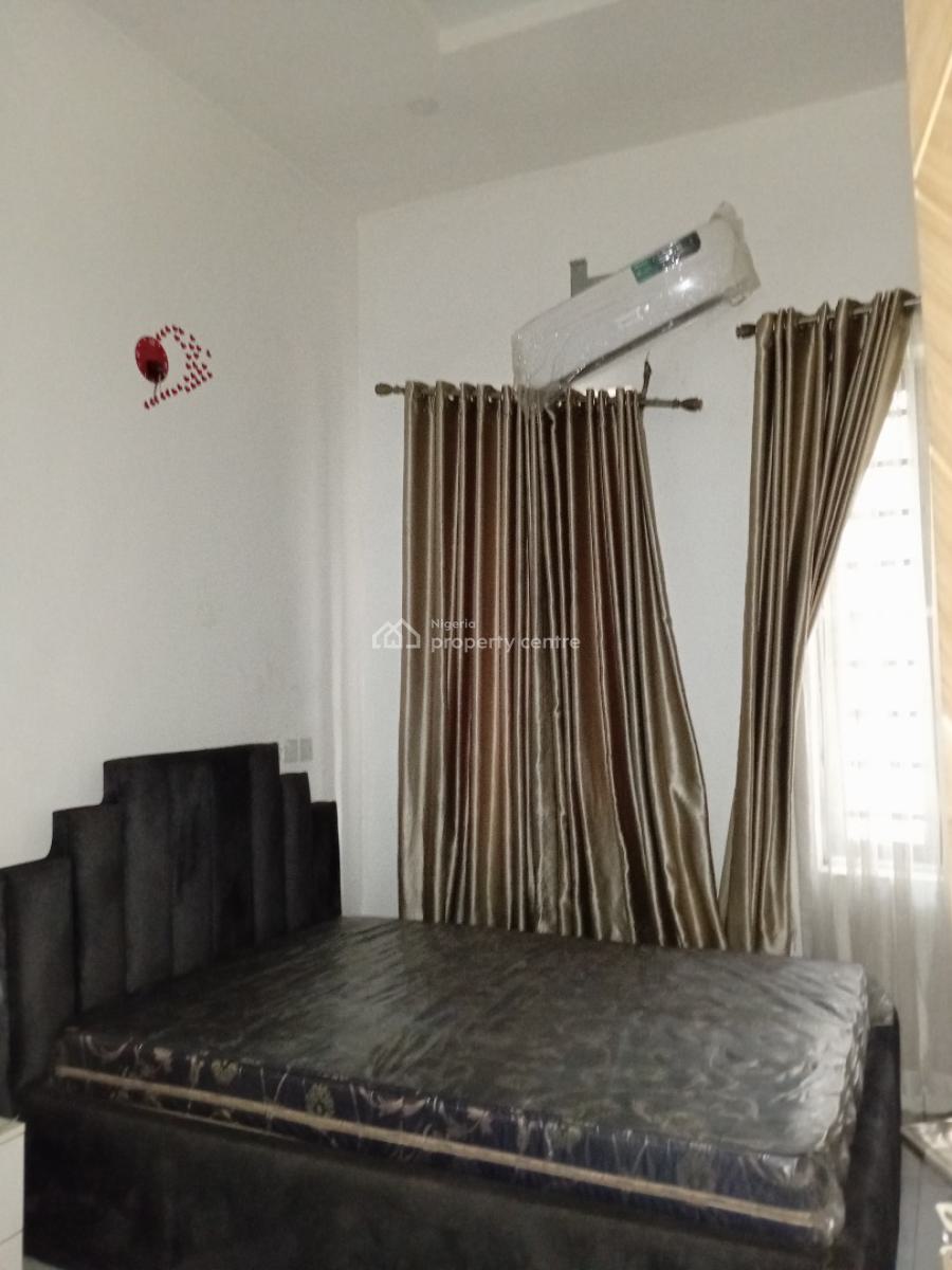 Classic Exquisite Roomy 4bedroom Duplex, Orchid Road, Lekki, Lagos, Detached Duplex for Rent