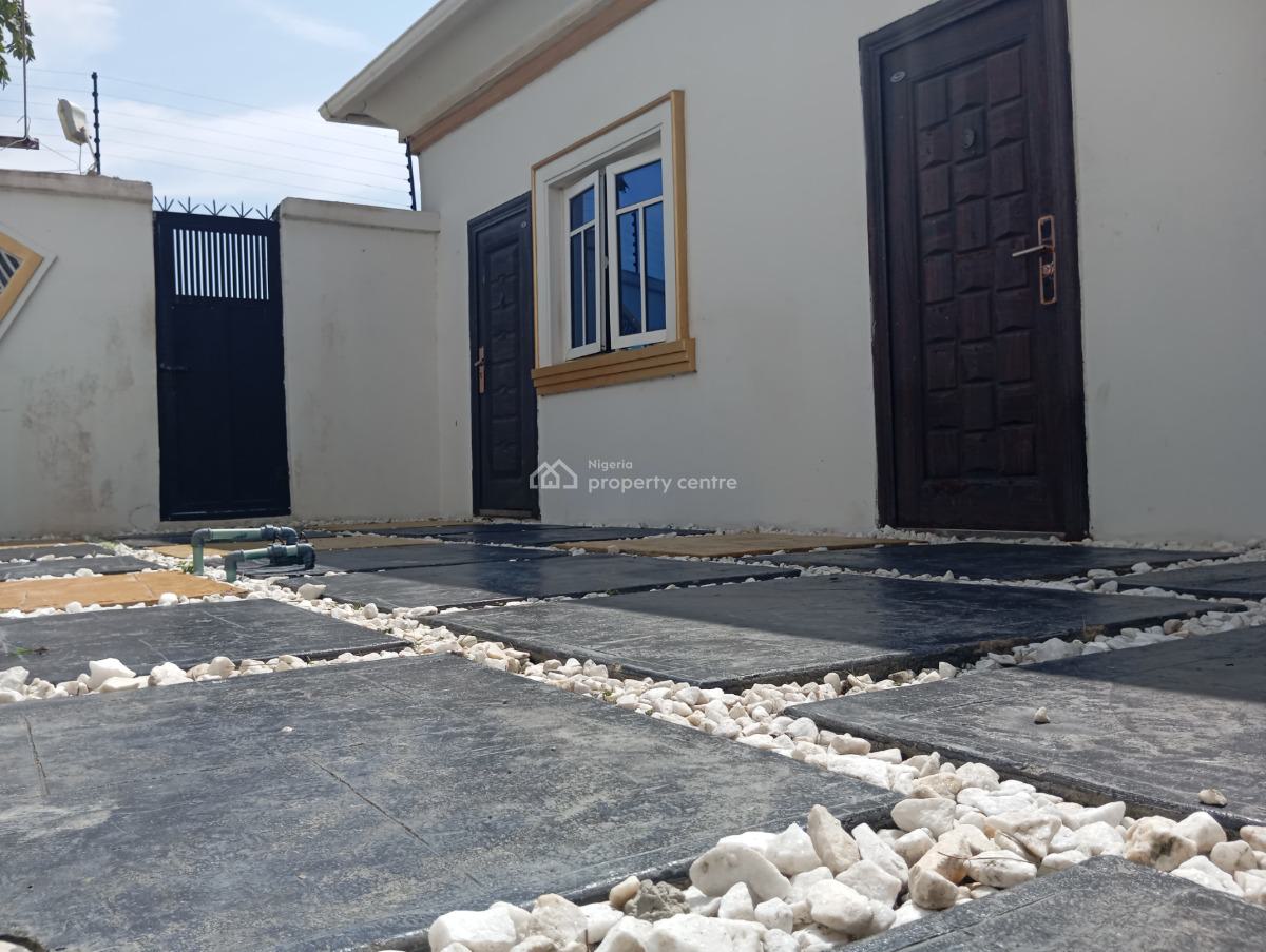 Luxury 4 Bedroom Duplex + Bq, New Road, Awoyaya, Ibeju Lekki, Lagos, Semi-detached Duplex for Sale