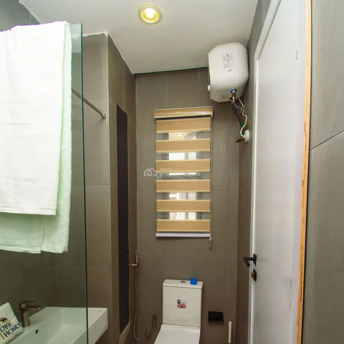 1219 Exquisitely Furnished 2 Bedroom Apartment, Ikate, Lekki, Lagos, Flat / Apartment Short Let