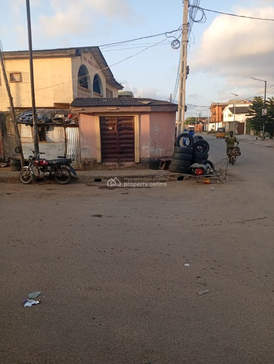 Block of 4 Units of Spacious 3 Bedroom Flat on One and Half Plot Corne, Izibaolowo Off Orelope Egbeda  Title Cofo, Egbeda, Alimosho, Lagos, Block of Flats for Sale