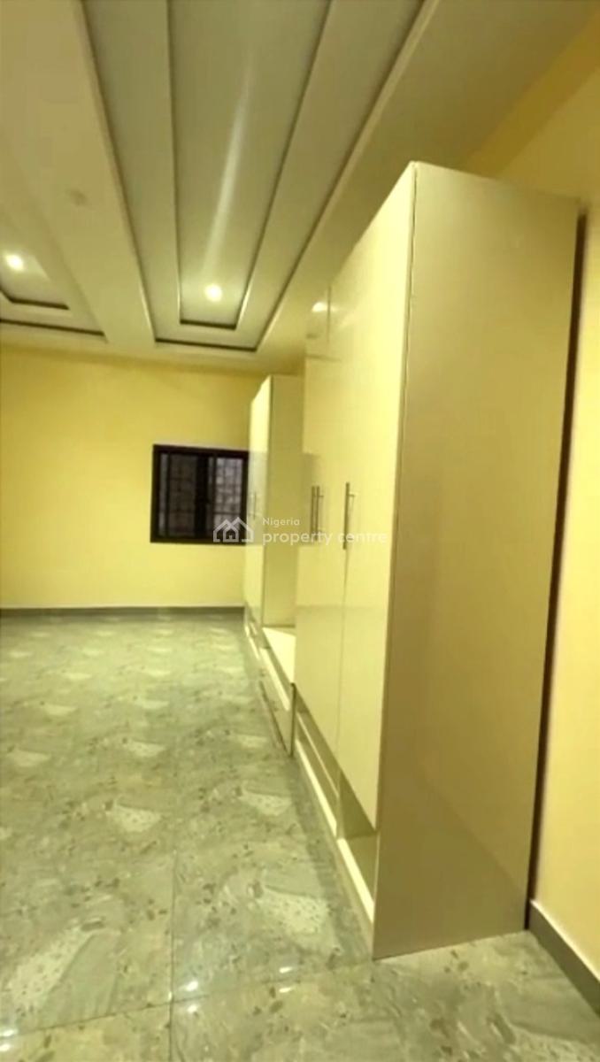 4bedrooms Terrace Duplex with Bq, By Gilmore, Tarred Road, Jahi, Abuja, Terraced Duplex for Rent