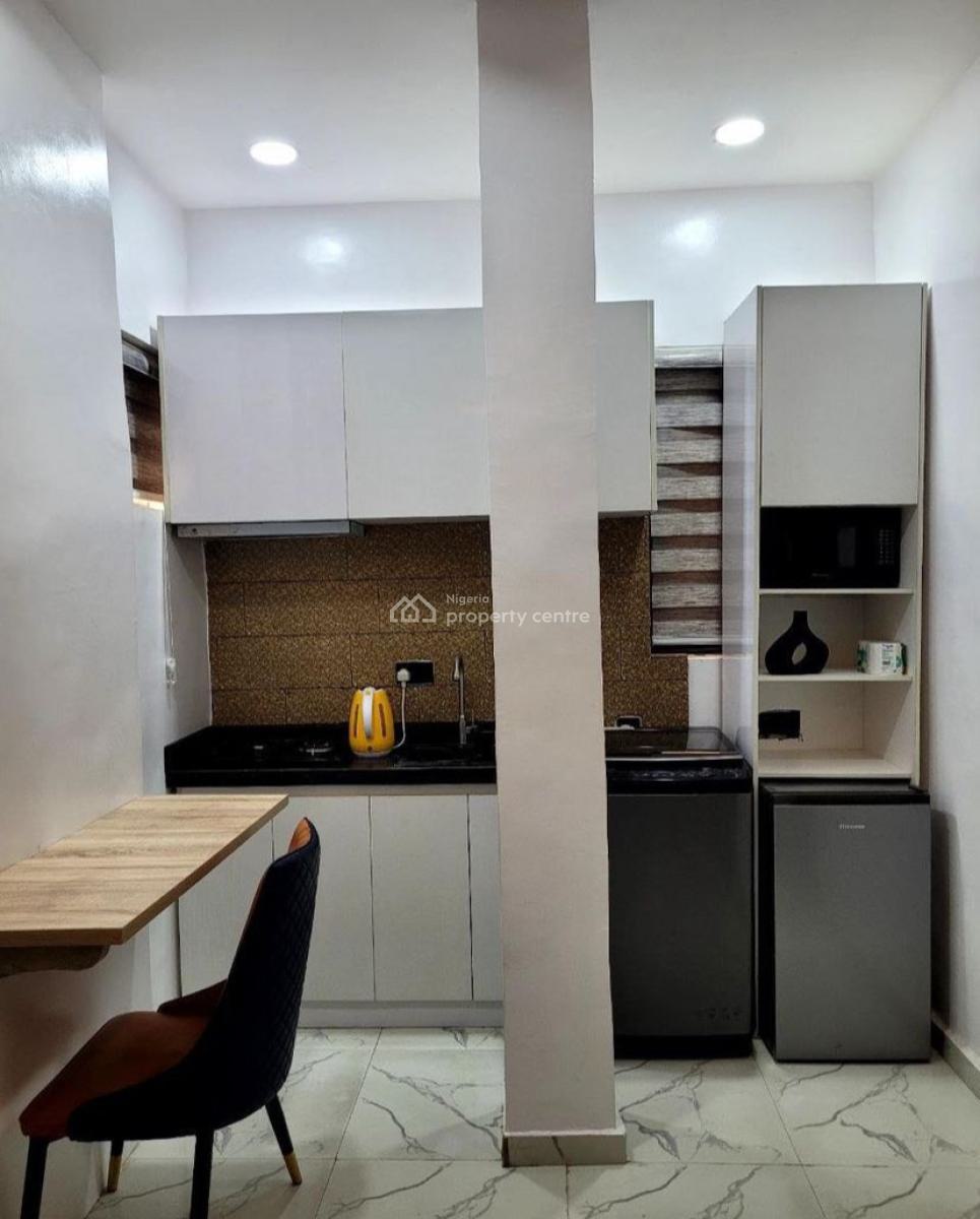 One Bedroom Apartment, Ikeja Gra, Ikeja, Lagos, Mini Flat (room and Parlour) Short Let