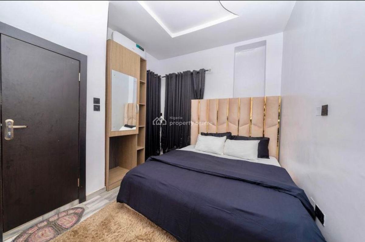 Beautifully Furnished 3bedroom Duplex, Ikeja Gra, Ikeja, Lagos, Flat / Apartment Short Let