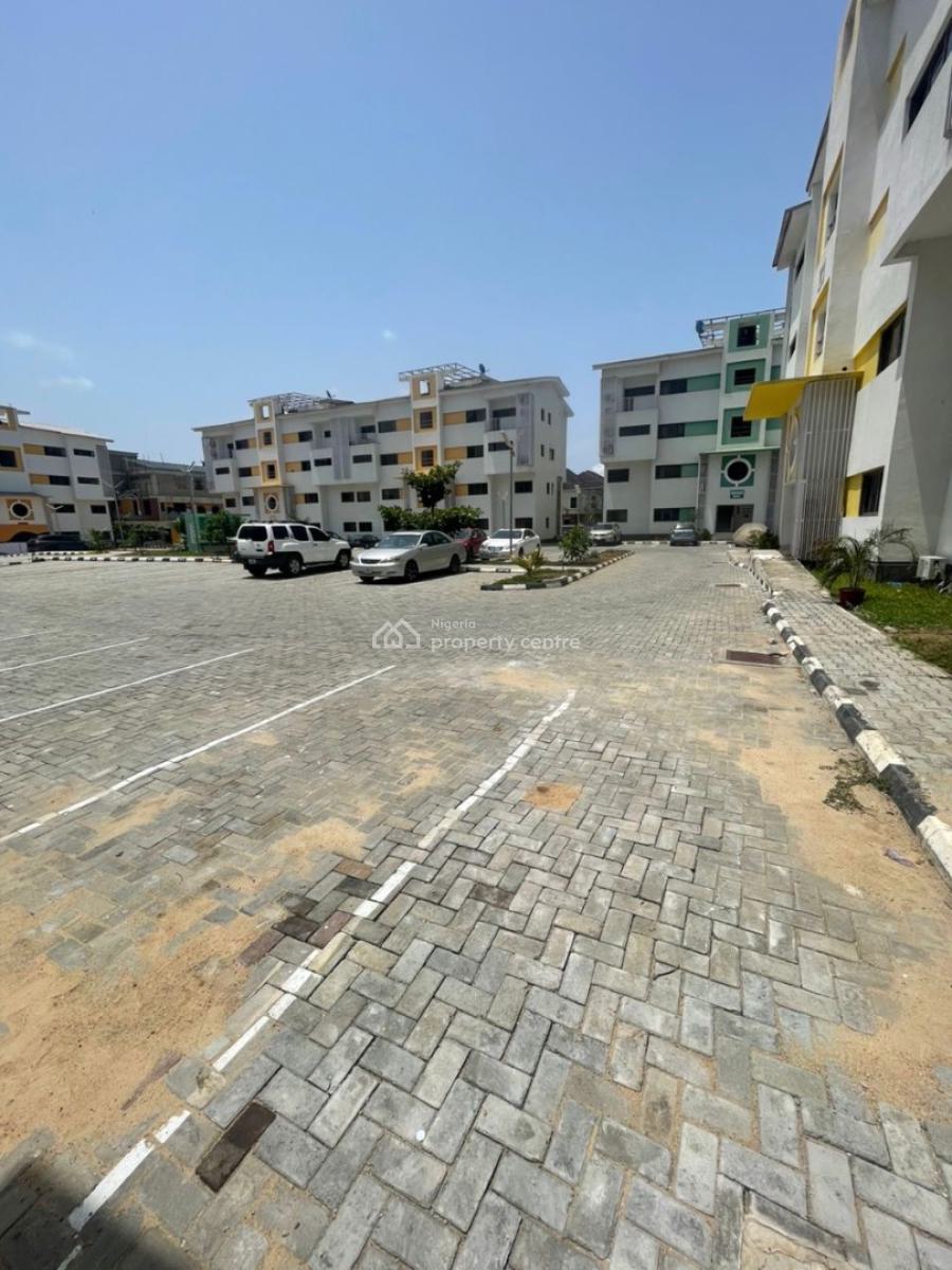 Serviced Miniflat Available, Ikota, Lekki, Lagos, Flat / Apartment for Rent