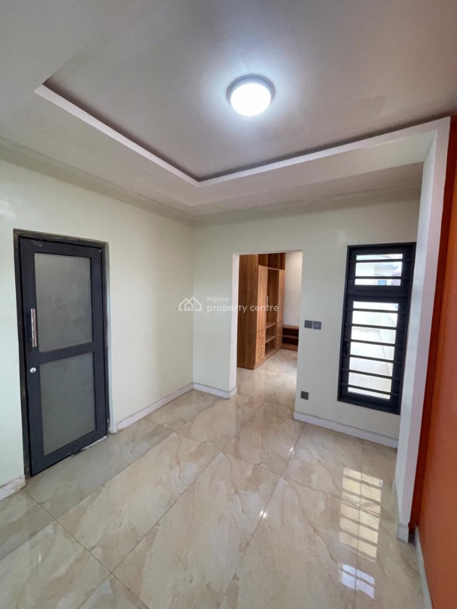 5 Bedroom Fully Detached Duplex with Bq, Maryland, Lagos, Detached Duplex for Sale