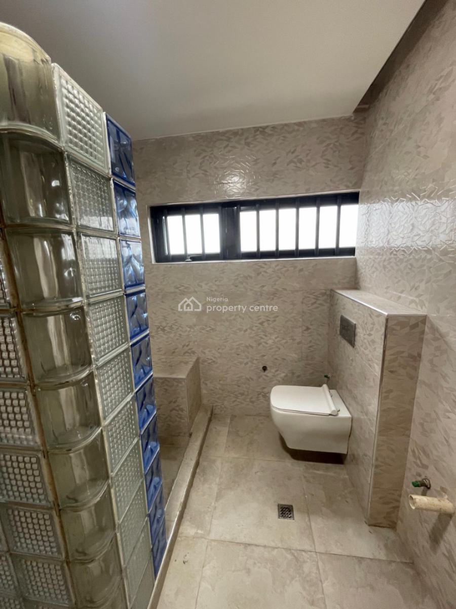 5 Bedroom Fully Detached Duplex with Bq, Maryland, Lagos, Detached Duplex for Sale