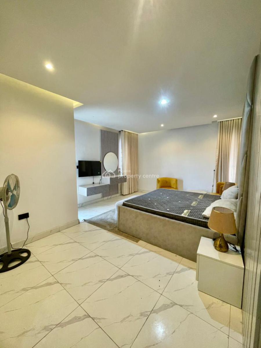 Spacious Fully Furnished 2 Bedroom Apartment with S/pool, Ologolo, Lekki, Lagos, Flat / Apartment for Rent