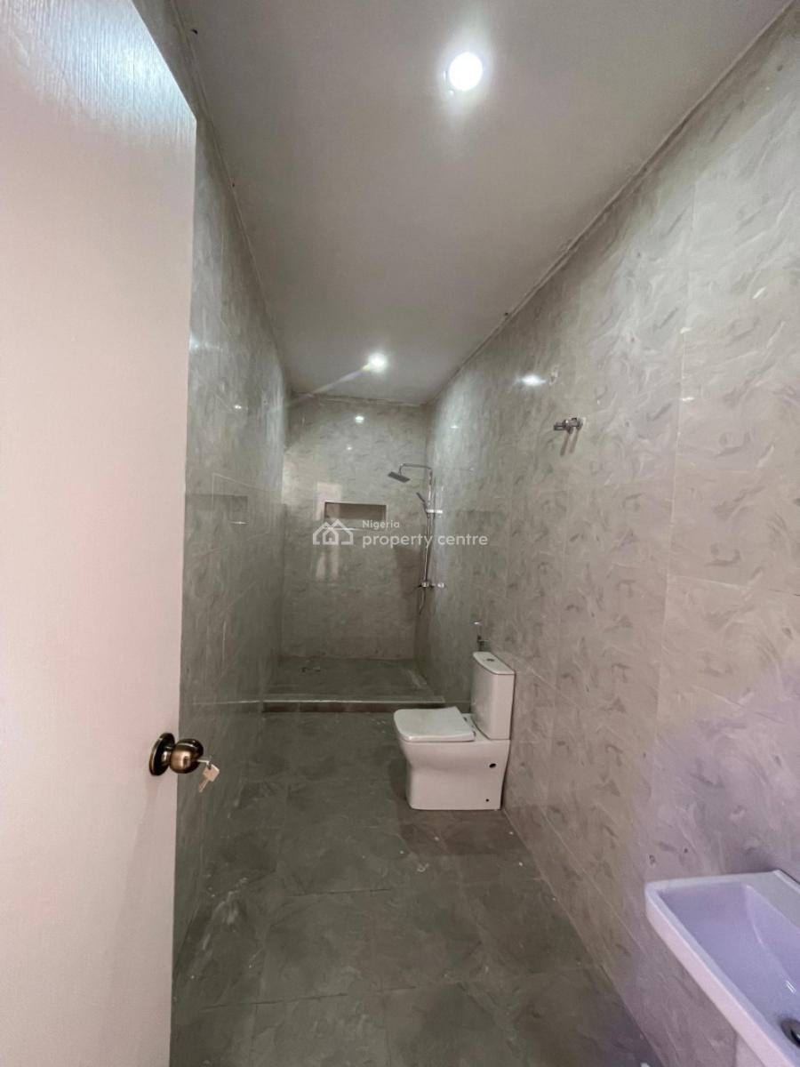 Three Bedroom Flat in Allen Ikeja, Allen, Ikeja, Lagos, Block of Flats for Sale