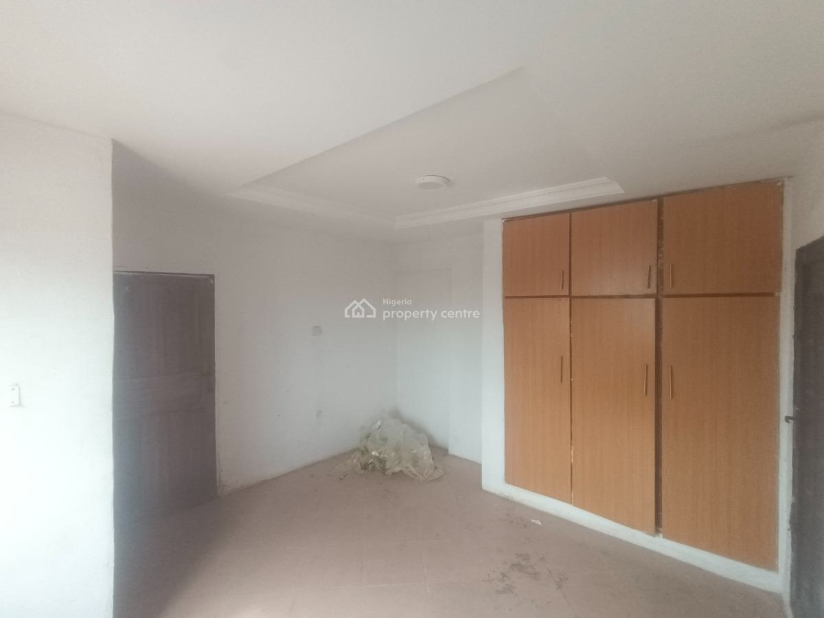 Spacious Single Room Selfcon Upstairs, Thomas Estate, Ajah, Lagos, Self Contain (single Rooms) for Rent